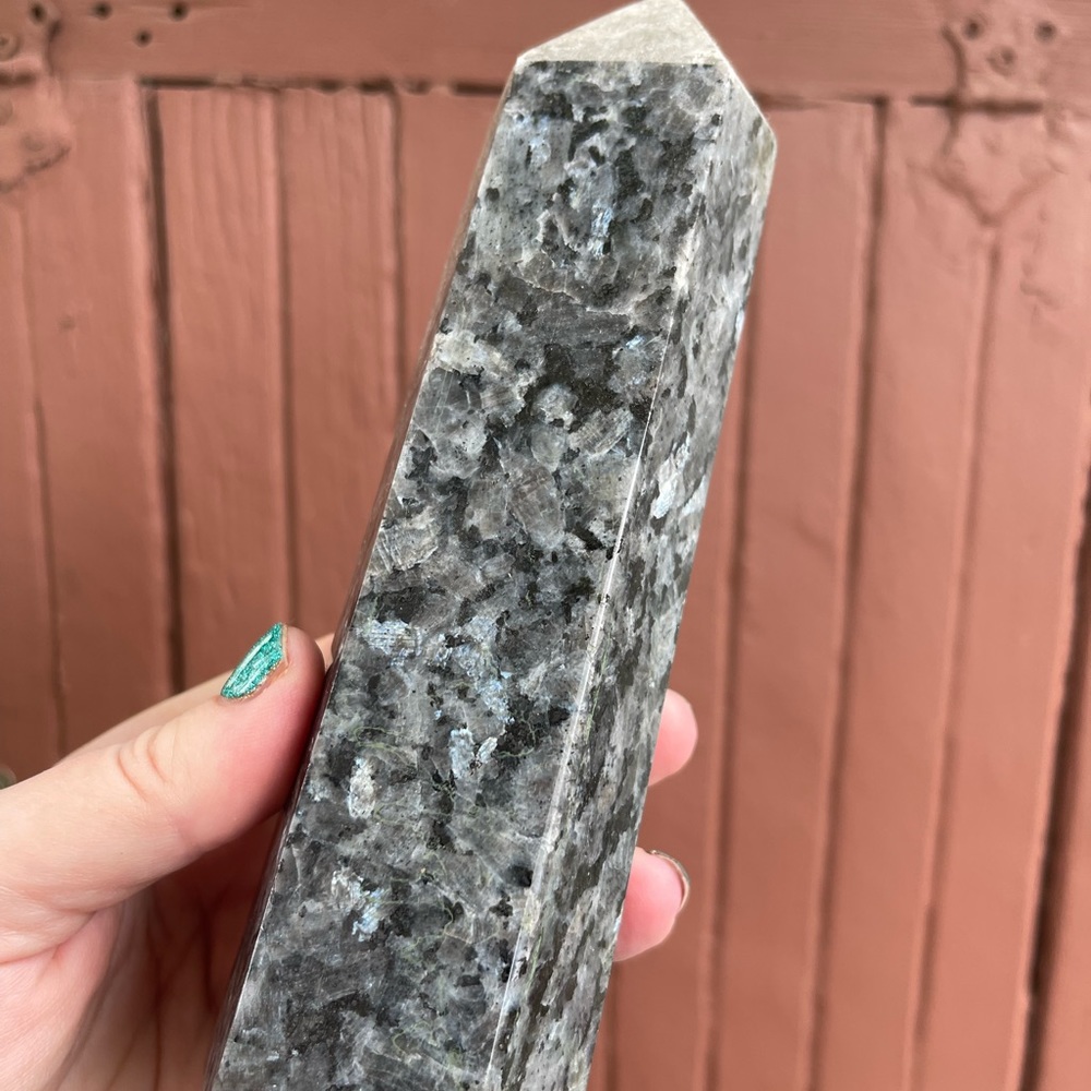 Inner Transformation gemstone!  Larvikite flashy black labradorite - Picture 4 of 6